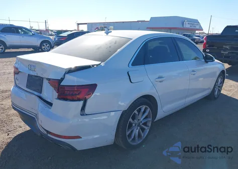 2019 Audi A4 40 Premium/40 Titanium Premium z USA, uszkodzony, nr VIN WAUGMAF44KN013713